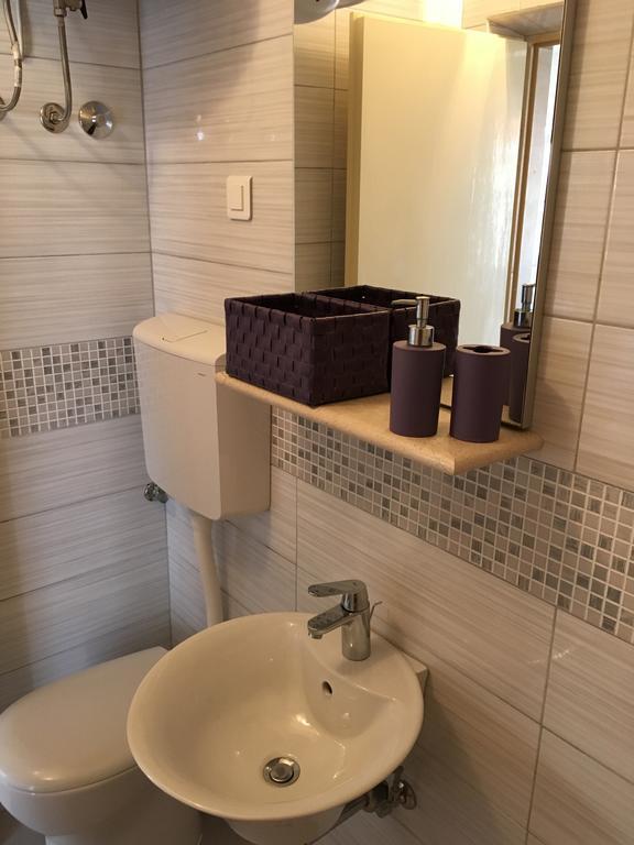 Guesthouse Cipre Lumbarda Bagian luar foto