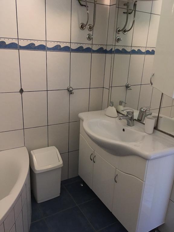 Guesthouse Cipre Lumbarda Bagian luar foto